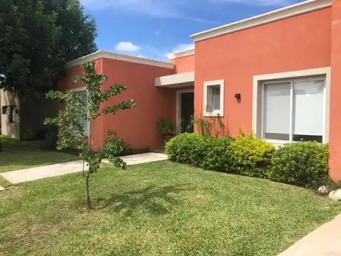 Casa en Venta en Manzanares Chico, Countries y Barrios Cerrados en Pilar