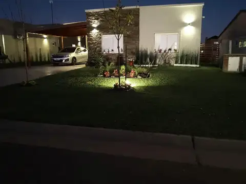 Casa en Venta en Pilar del Este - San Eduardo, Countries y Barrios Cerrados en Pilar