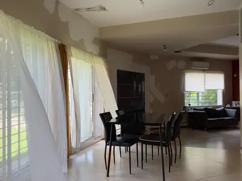 Casa en Venta en Loma Verde, Partido de Escobar