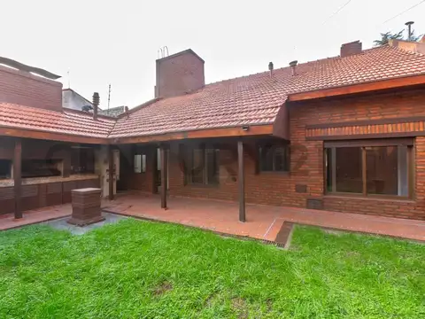 Casa en Venta en Ciudad Jardin del Palomar, Partido de Tres de Febrero