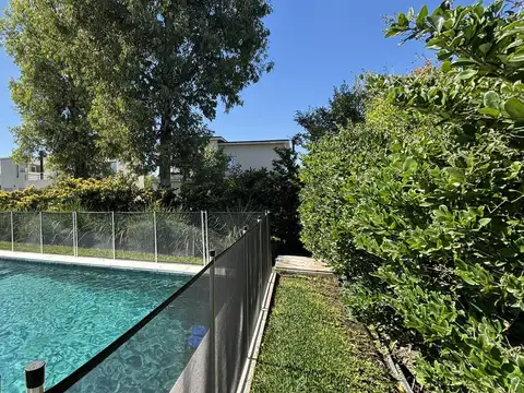 Casa en Venta en Pilar del Este - Santa Elena, Countries y Barrios Cerrados en Pilar