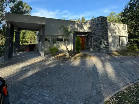 Casa en Venta en Miralagos, Countries y Barrios Cerrados en la Plata