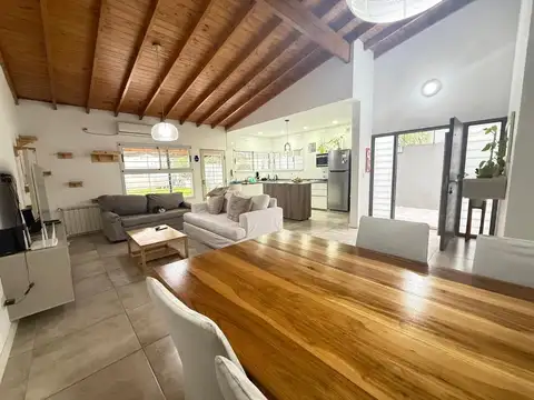 Casa en Venta en Villa Adelina, Partido de San Isidro