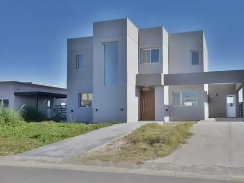 Casa en Venta en San Sebastian, Countries y Barrios Cerrados en Escobar
