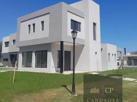 Casa en Venta en Pilar Del Este - Santa Elisa, Countries y Barrios Cerrados en Pilar