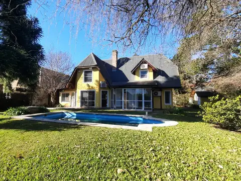 Casa en Venta en Montecarlo, Countries y Barrios Cerrados en Pilar