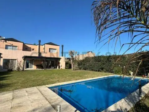 Casa en Venta en Pilar Del Este, Countries y Barrios Cerrados en Pilar