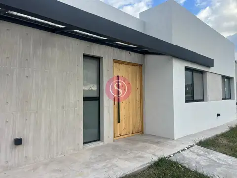 Casa en Venta en Pilar Del Este - Santa Elisa, Countries y Barrios Cerrados en Pilar