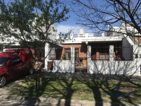 Casa en Venta en Villa Adelina, Partido de San Isidro