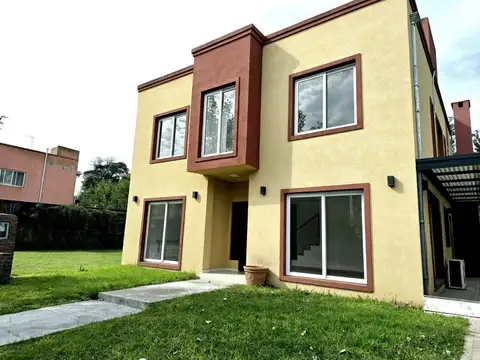Casa en Venta en Los Olivares, Countries y Barrios Cerrados en Malvinas Argentinas