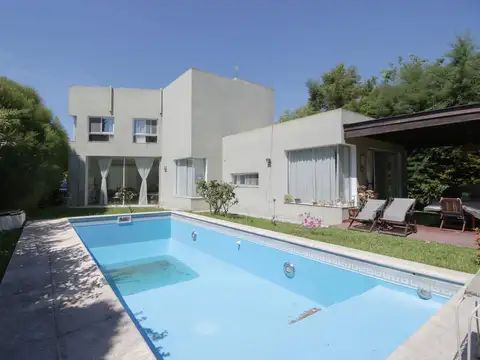 Casa en Venta en Villa Rosa, Partido de Pilar