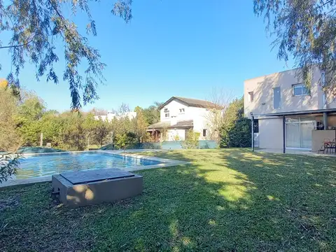 Casa en Venta en El Recodo, Countries y Barrios Cerrados en Escobar