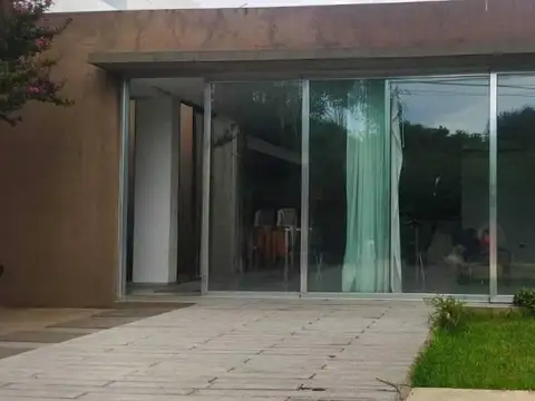 Casa en Venta en City Bell, Partido de La Plata