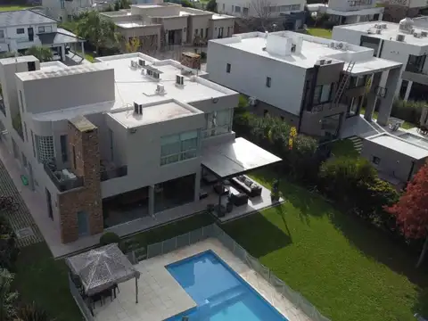 Casa en Venta en Tristán Suárez, Partido de Ezeiza