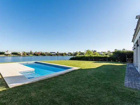 Casa en Venta en Barrio Belen, Belen de Escobar