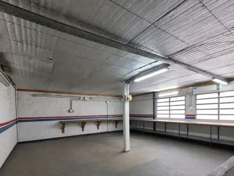 Galpón en Venta en Lanus Oeste, Lanus