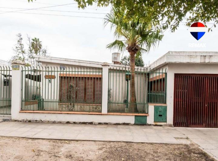Casa · 88m² · 5 Ambientes · 1 Cochera