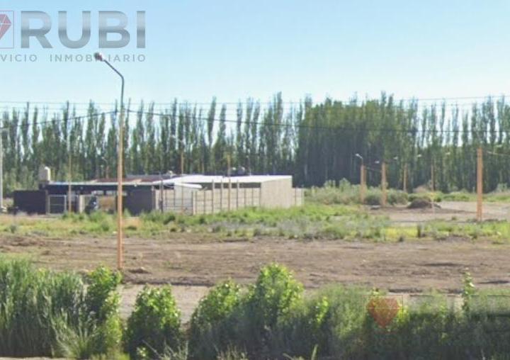Terreno · 366m²