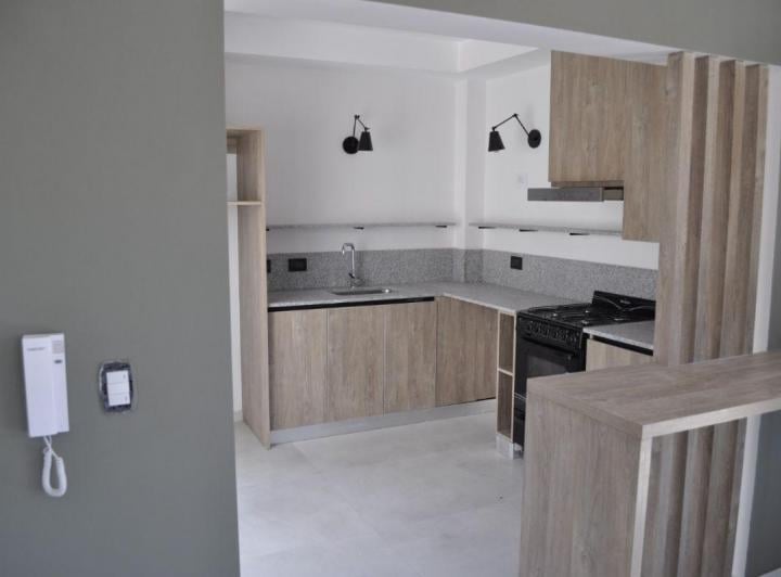 Departamento · 80m² · 3 Ambientes · 1 Cochera