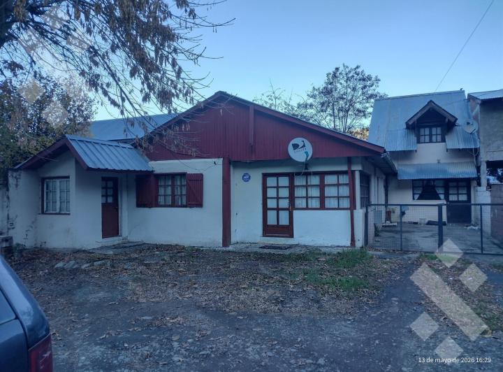 Casa · 172m² · 6 Ambientes · 1 Cochera