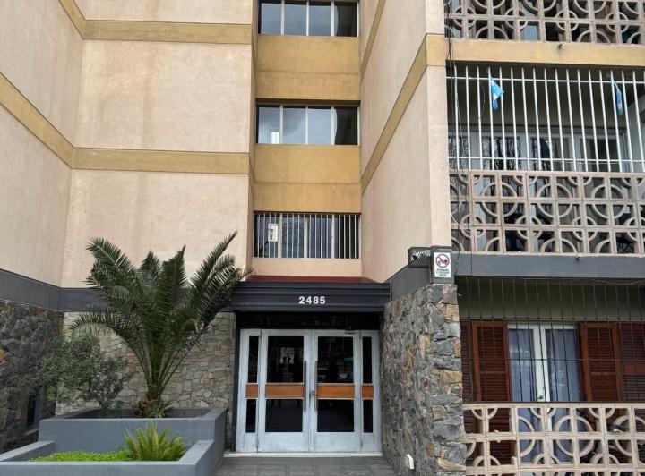 Departamento · 80m² · 4 Ambientes