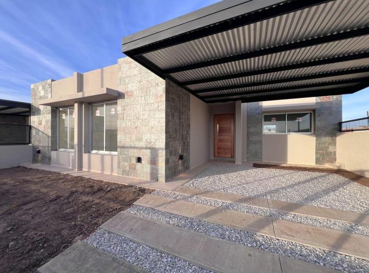 Casa · 135m² · 4 Ambientes