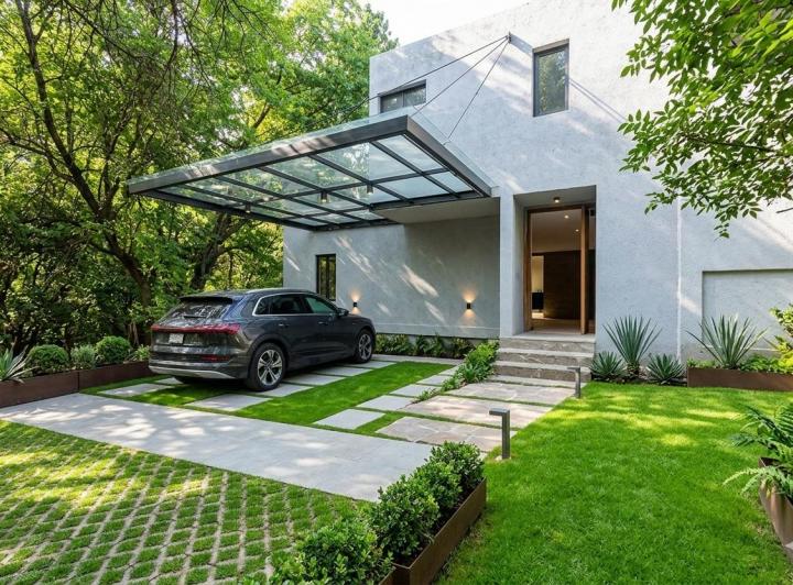 Casa · 240m² · 6 Ambientes · 2 Cocheras