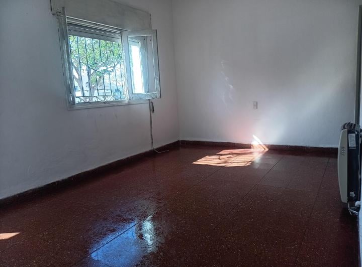 Casa · 74m² · 8 Ambientes