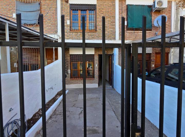 Casa · 91m² · 4 Ambientes · 1 Cochera