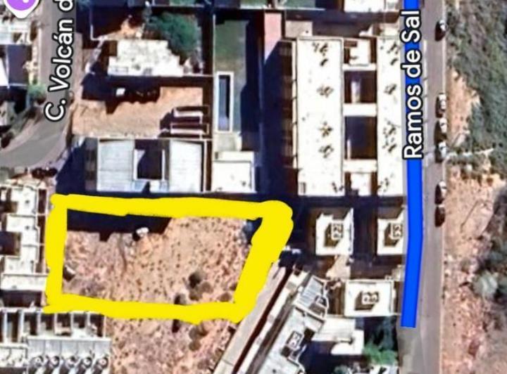 Terreno · 1714m²