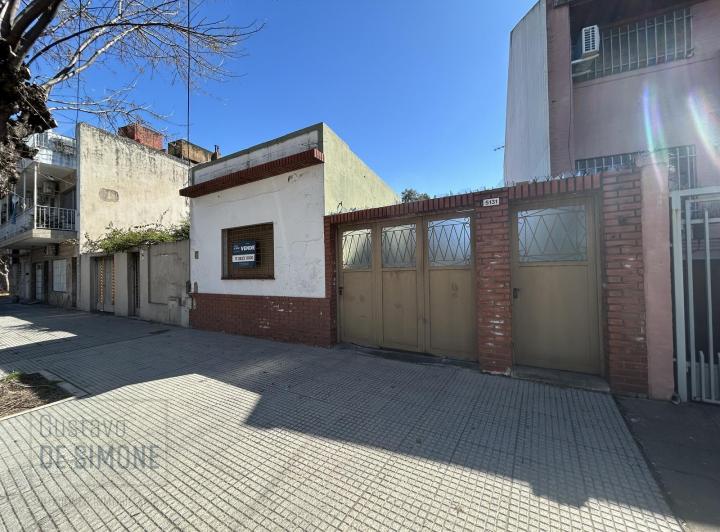 Terreno · 196m²