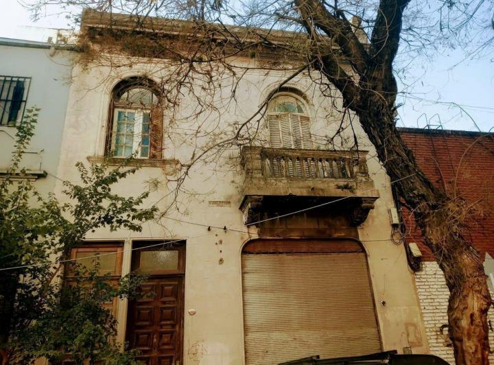 Terreno · 384m²