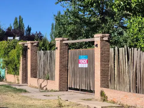 Casa en Venta en Russell, Maipú