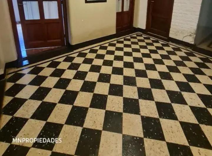 PH · 141m² · 6 Ambientes · 1 Cochera