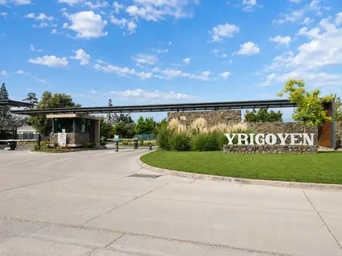 Casa en Venta en Luzuriaga, Maipú