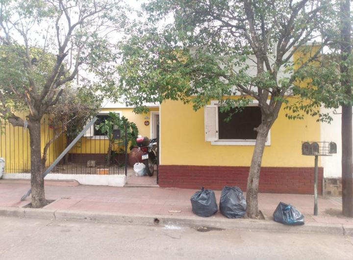 Casa · 250m² · 5 Ambientes · 3 Cocheras