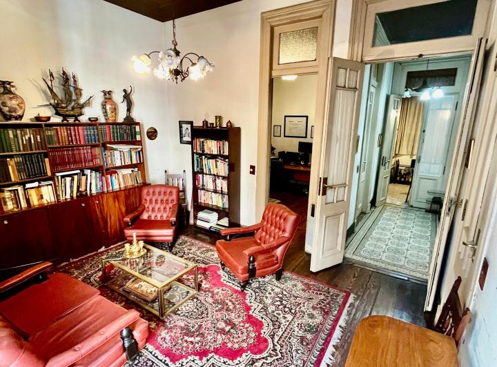Departamento · 90m² · 6 Ambientes