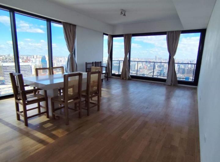 Departamento · 156m² · 4 Ambientes · 1 Cochera