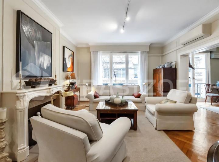Departamento · 229m² · 6 Ambientes
