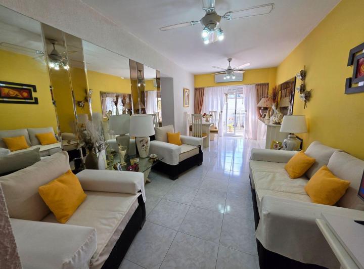 Departamento · 75m² · 4 Ambientes · 1 Cochera