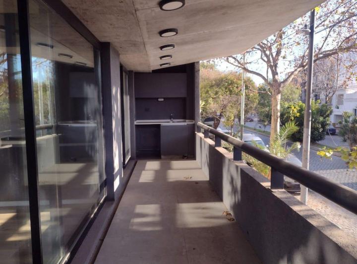 Departamento · 100m² · 4 Ambientes · 1 Cochera