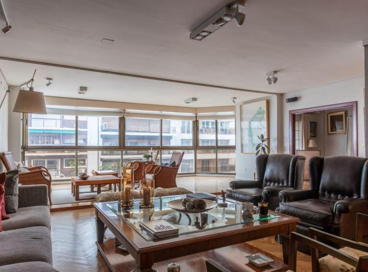 Departamento · 276m² · 5 Ambientes · 2 Cocheras
