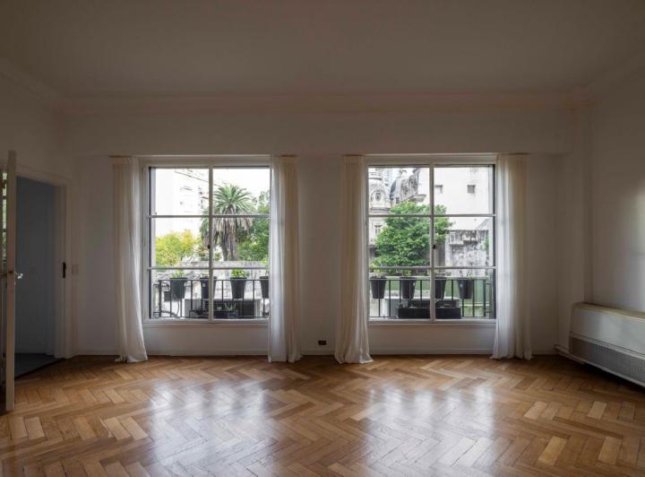Departamento · 372m² · 8 Ambientes · 1 Cochera