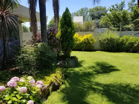 Casa en Venta en Villa Belgrano, Cordoba
