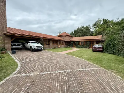 Casa en Venta en Arguello, Cordoba