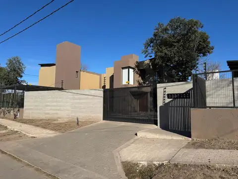 Casa en Venta en Villa Warcalde, Cordoba