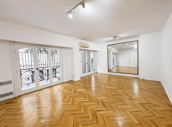 Departamento · 154m² · 4 Ambientes · 1 Cochera