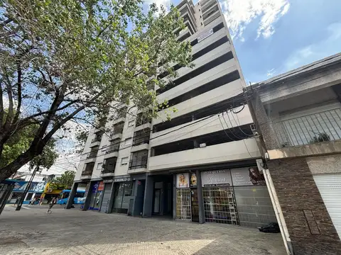 Cochera en Venta en Echesortu, Rosario