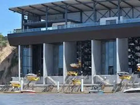 Cochera en Venta en Granadero Baigorria, Rosario