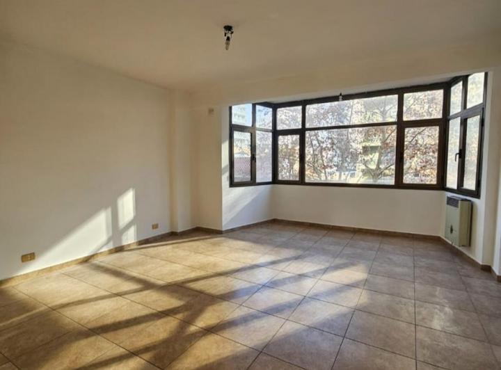 Departamento · 75m² · 3 Ambientes · 1 Cochera